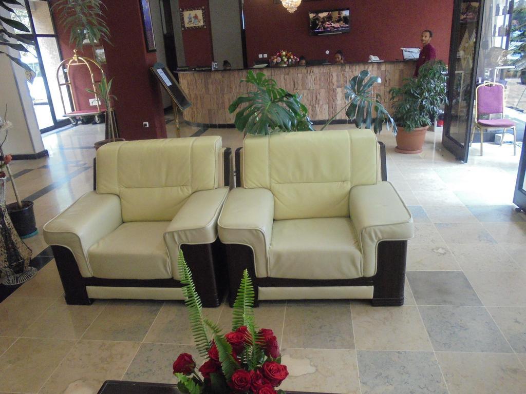 Soramba Hotel Business Plc Adís Abeba Exterior foto